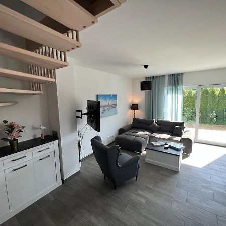 فيلا Doppelhaushaelfte Mit Terrasse Elmenhorst/Lichtenhagen المظهر الخارجي الصورة