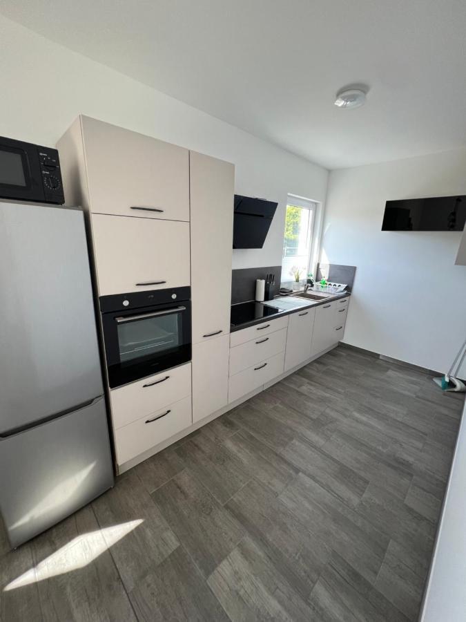 فيلا Doppelhaushaelfte Mit Terrasse Elmenhorst/Lichtenhagen المظهر الخارجي الصورة