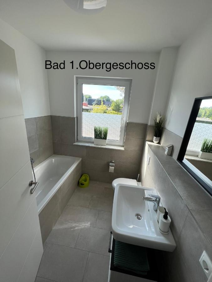 فيلا Doppelhaushaelfte Mit Terrasse Elmenhorst/Lichtenhagen المظهر الخارجي الصورة